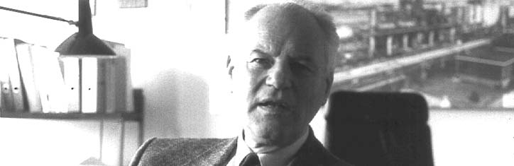 Die Menschen erheben sich über die Institutionen